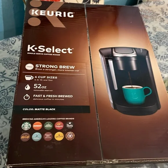 KEURG K-Select Black single serve coffee maker